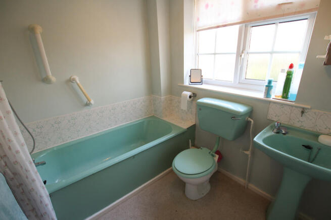 Photo 10