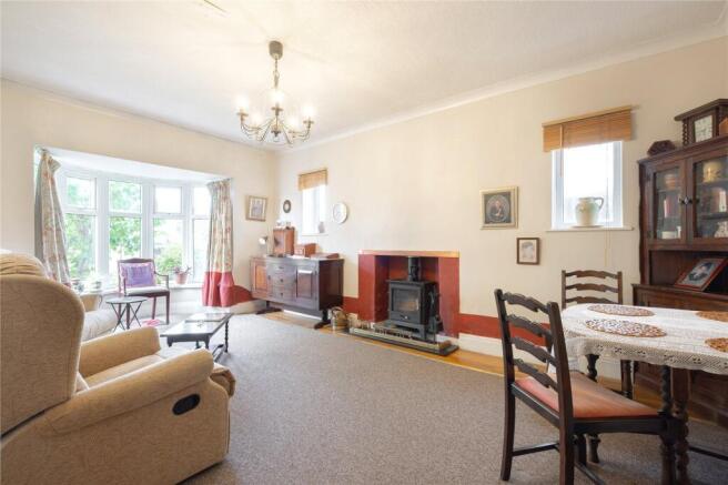 2 bed Semi-Detached for sale Image 2