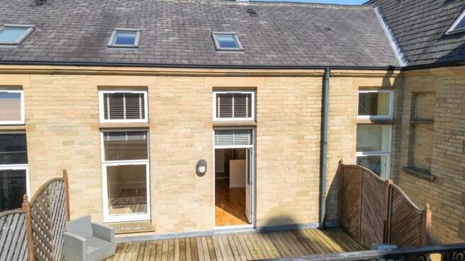 2 bed Flat to rent Image 7
