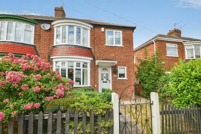 3 bed Semi-Detached for sale in stockton on tees