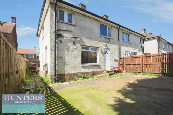 3 bed Semi-Detached to rent Image 4