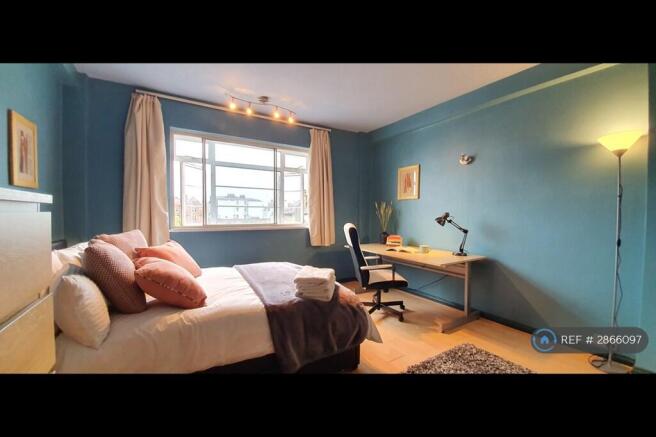 Double Bedroom 1