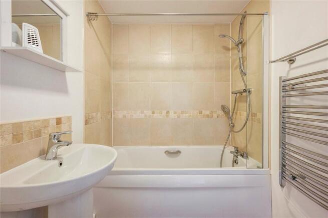 1 bed Flat for sale Image 11