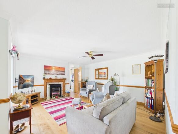 Living/Dining Room