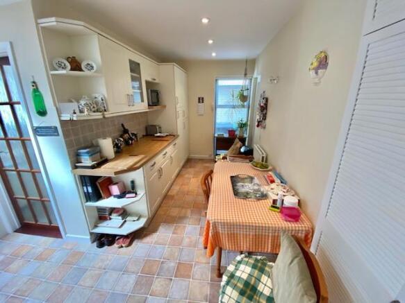 Kitchen/Breakfast Ro