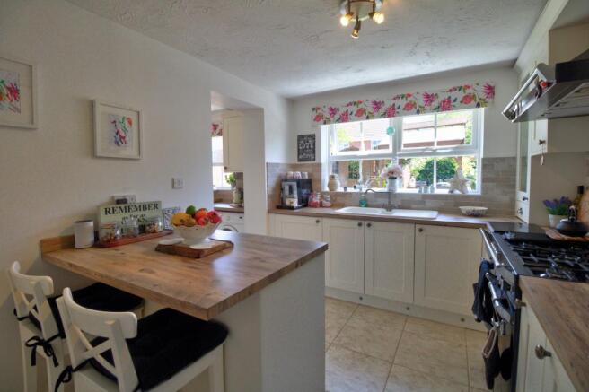 Kitchen 1