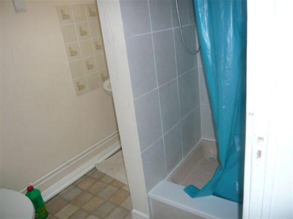 1st floor bathroom
