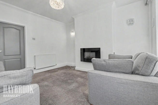 3 bed Terraced for sale Image 5