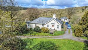 Parsons Cottage, Road From Two Bridges Past Spaders Farm, Two Bridges, Yelverton PL20 6SW