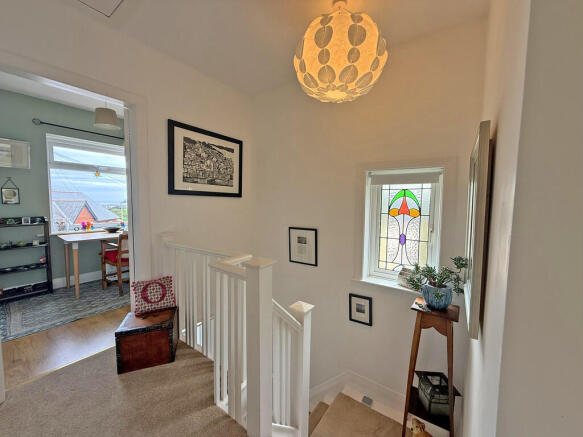 3 bed Semi-Detached for sale Image 12