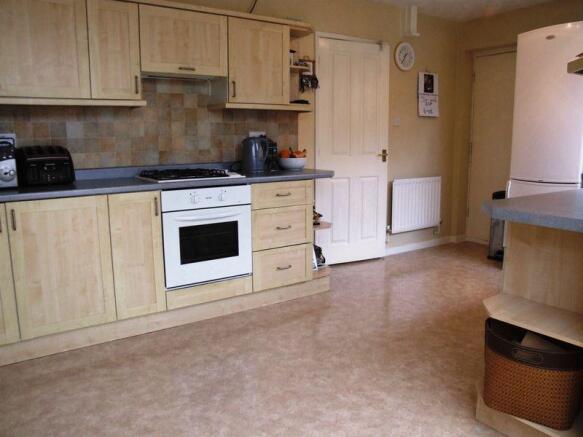 kitchen/breakfast