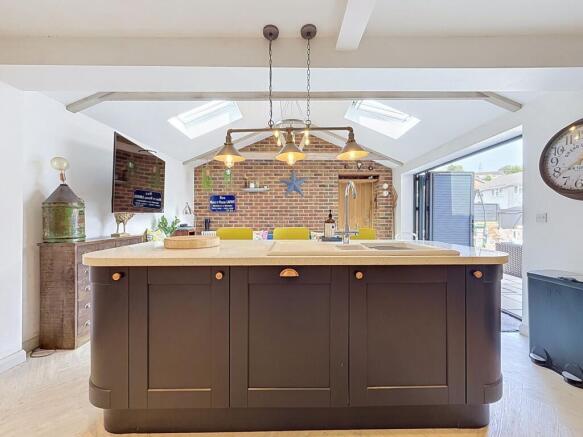Kitchen / Snug