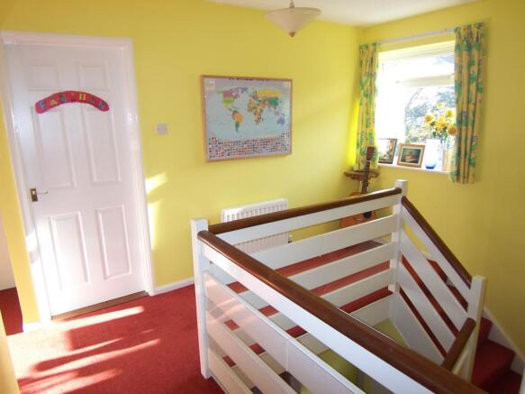 Photo 6