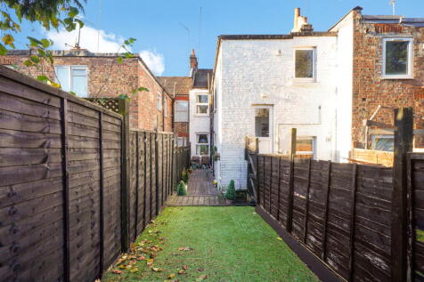 Gordon Road, London, N3