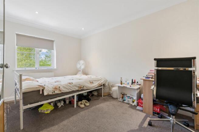 12 Mountcombe House SW19 bedroom 1.jpg