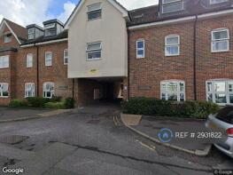 Flat 5, 20 Prospects Court, Holmesdale Road, Reigate RH2 0BQ