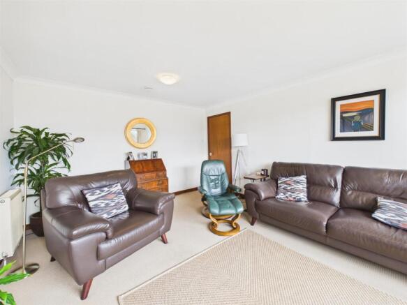 32 Anderson Drive, Perth, PH1 1JX photo 3