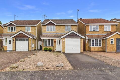 Clare Crescent, Towcester, NN12