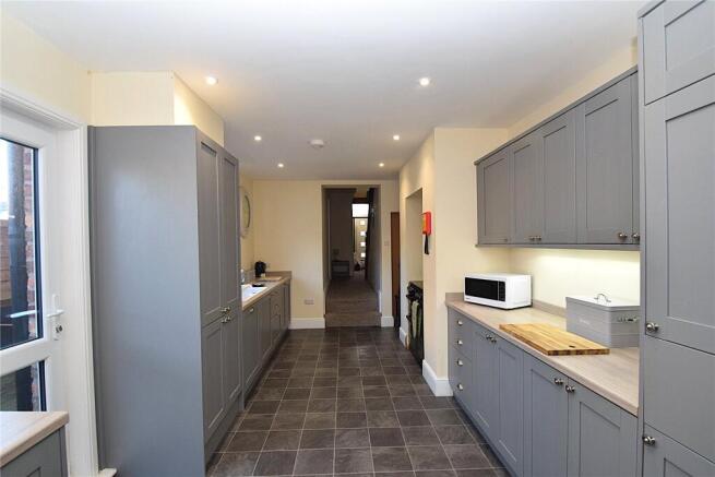 5 bed End of Terrace for sale Image 6