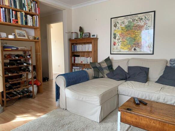 Sitting Room 3 (FILEminimizer).JPG