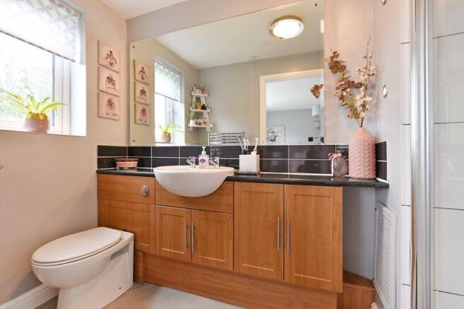 Ensuite
