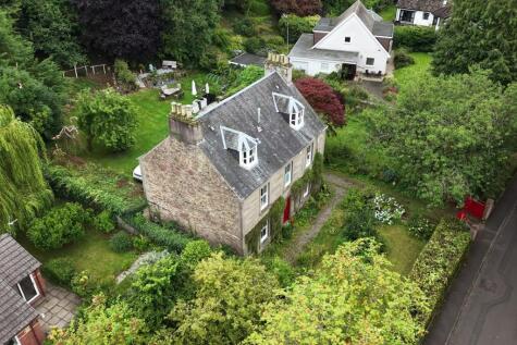 Riverside House, Riverside Drive, Blairgowrie