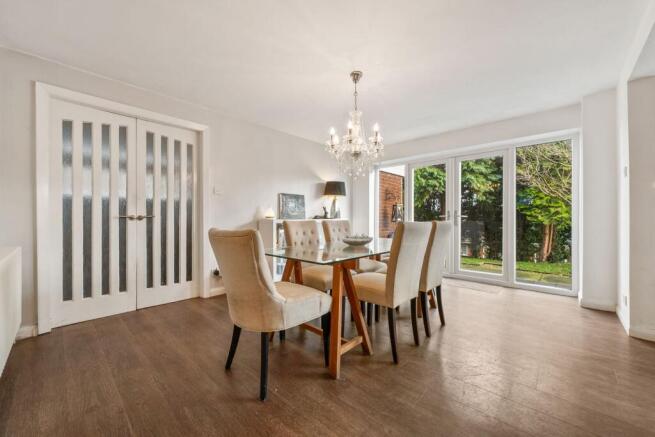 Open Plan Kitchen / Dining