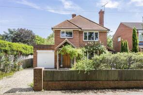116, Surley Row, Emmer Green, Reading RG4 8QD