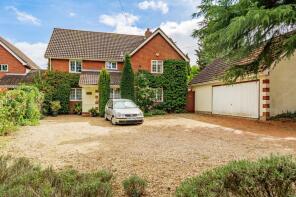 Turbary House, Lion Road, Diss IP22 1AL