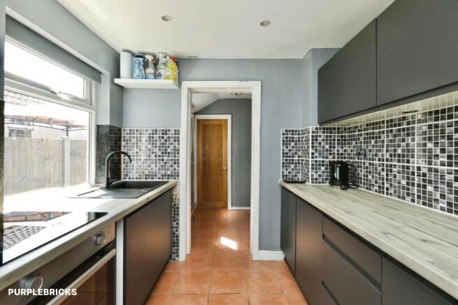 3 bed Terraced for sale Image 6