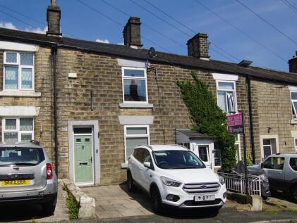 Moorfield Terr, Hollingworth, SK14 8JE **PARKING**