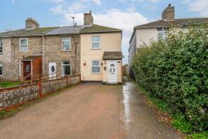 Honeysuckle Cottage, Cement Cottages, Butt Lane, Burgh Castle NR31 9QD
