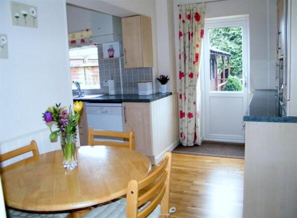 Kitchen/Breakfast Room