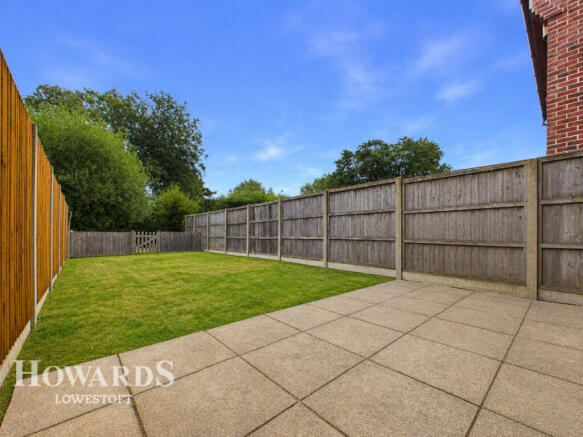 Lound Road, Lowestoft photo 4