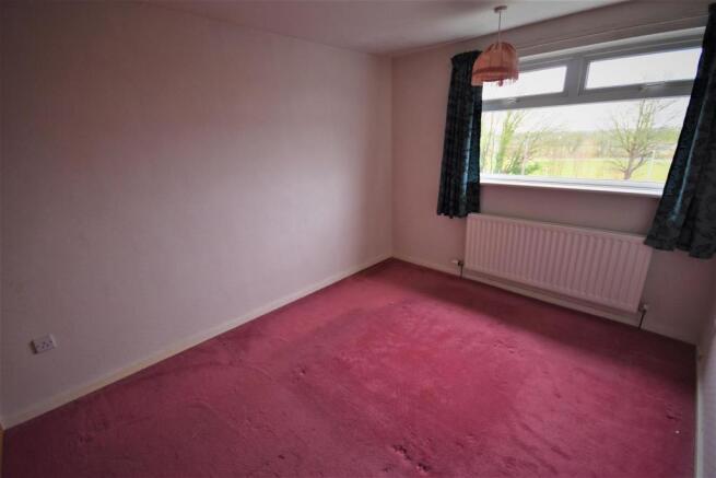 8 Hall View Bed1.JPG