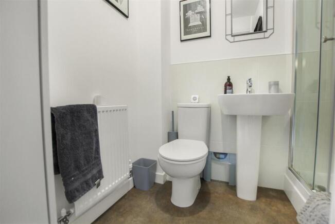 3 bed Semi-Detached for sale Image 10