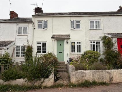 High Street, Silverton