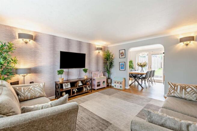 8650638-interior10-800.jpg