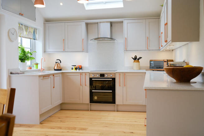 Fitted Kitchen