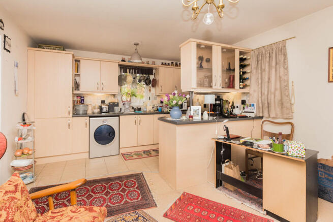 Lounge/Kitchen