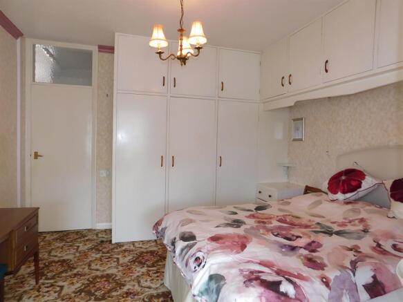 Bedroom 1b