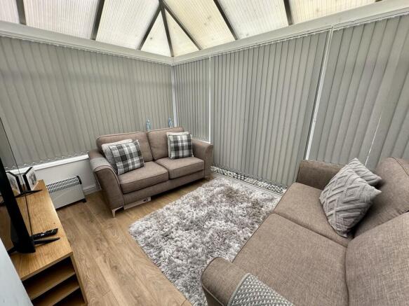 3 bed Semi-Detached for sale Image 4