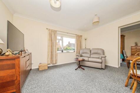 Ashenden, Tomline Road, Felixstowe, Suffolk, IP11