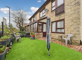 8, Wheatfield Court, Lancaster LA1 1BE