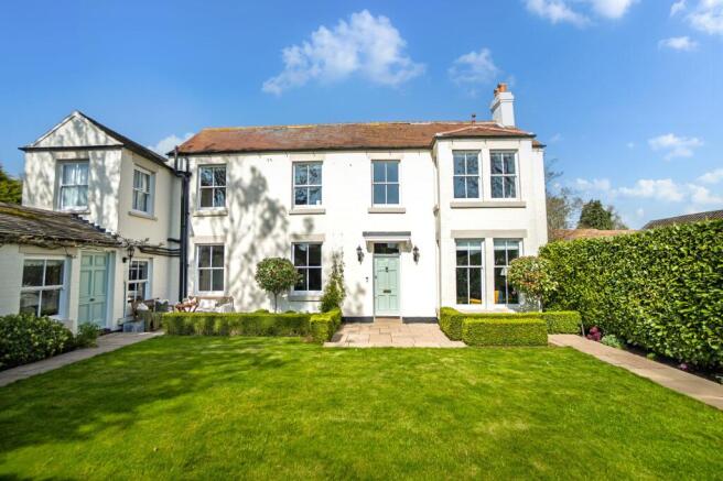 A refined country setting