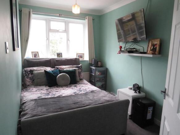 Photo 10