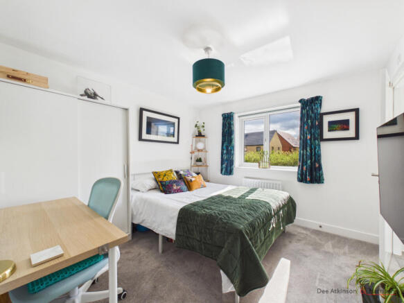 3 bed Semi-Detached for sale Image 5