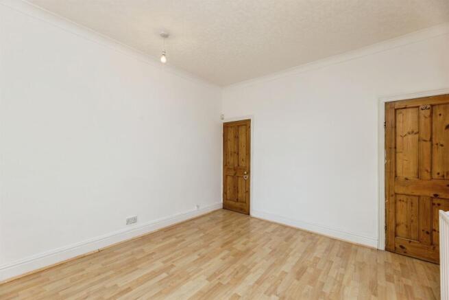 2 bed Terraced for sale Image 7