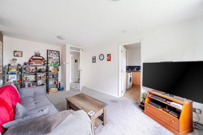 1 bed Flat for sale Image 4