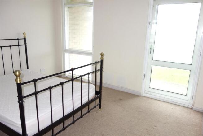 bed1.JPG